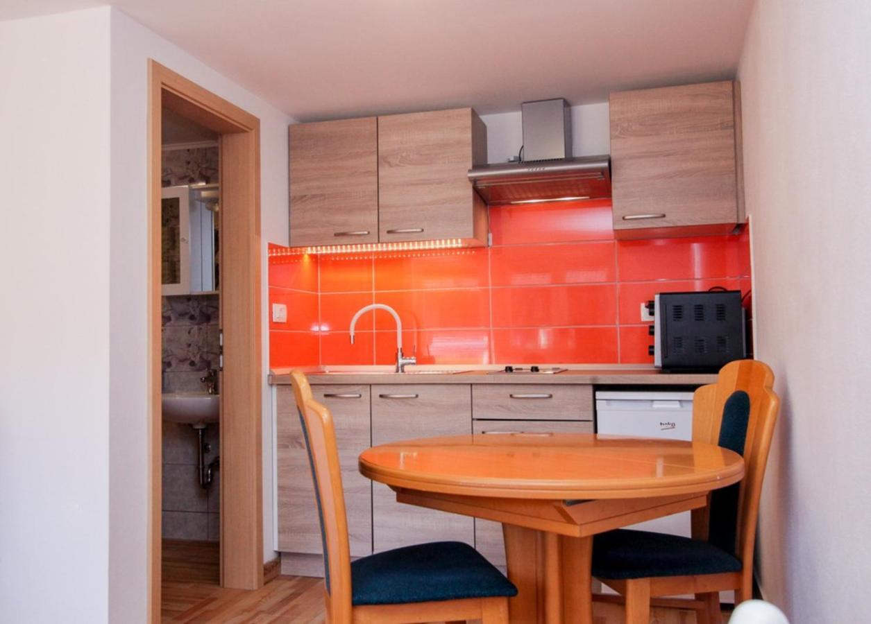 Apartmaji Pri Kozmavo - Little House Bohinj Exterior photo
