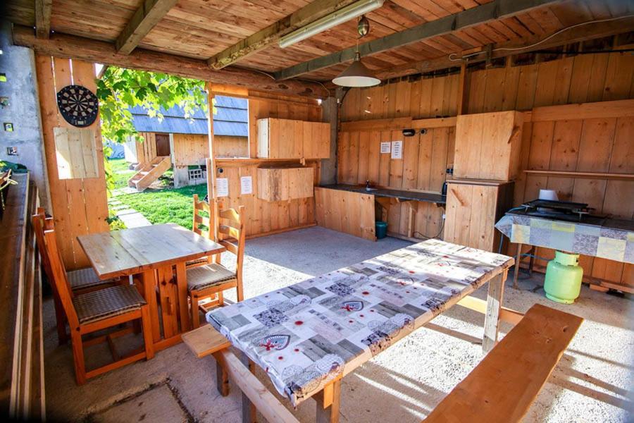 Apartmaji Pri Kozmavo - Little House Bohinj Exterior photo
