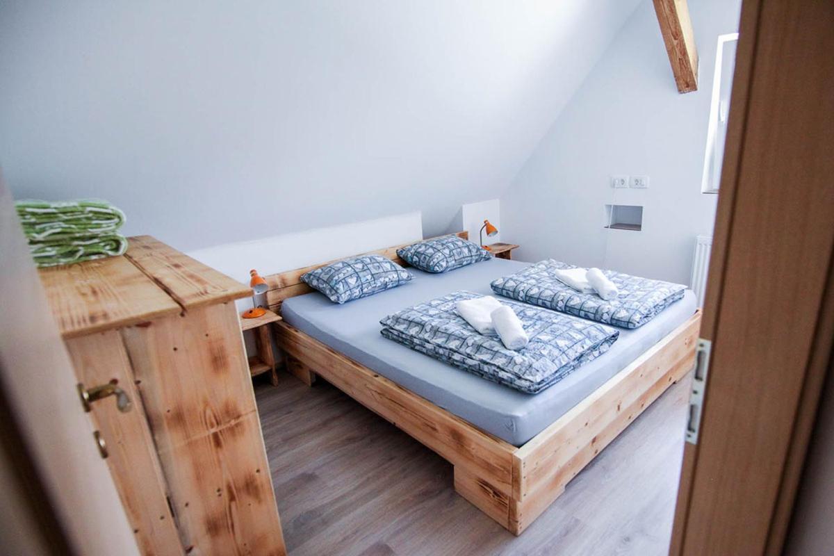 Apartmaji Pri Kozmavo - Little House Bohinj Exterior photo