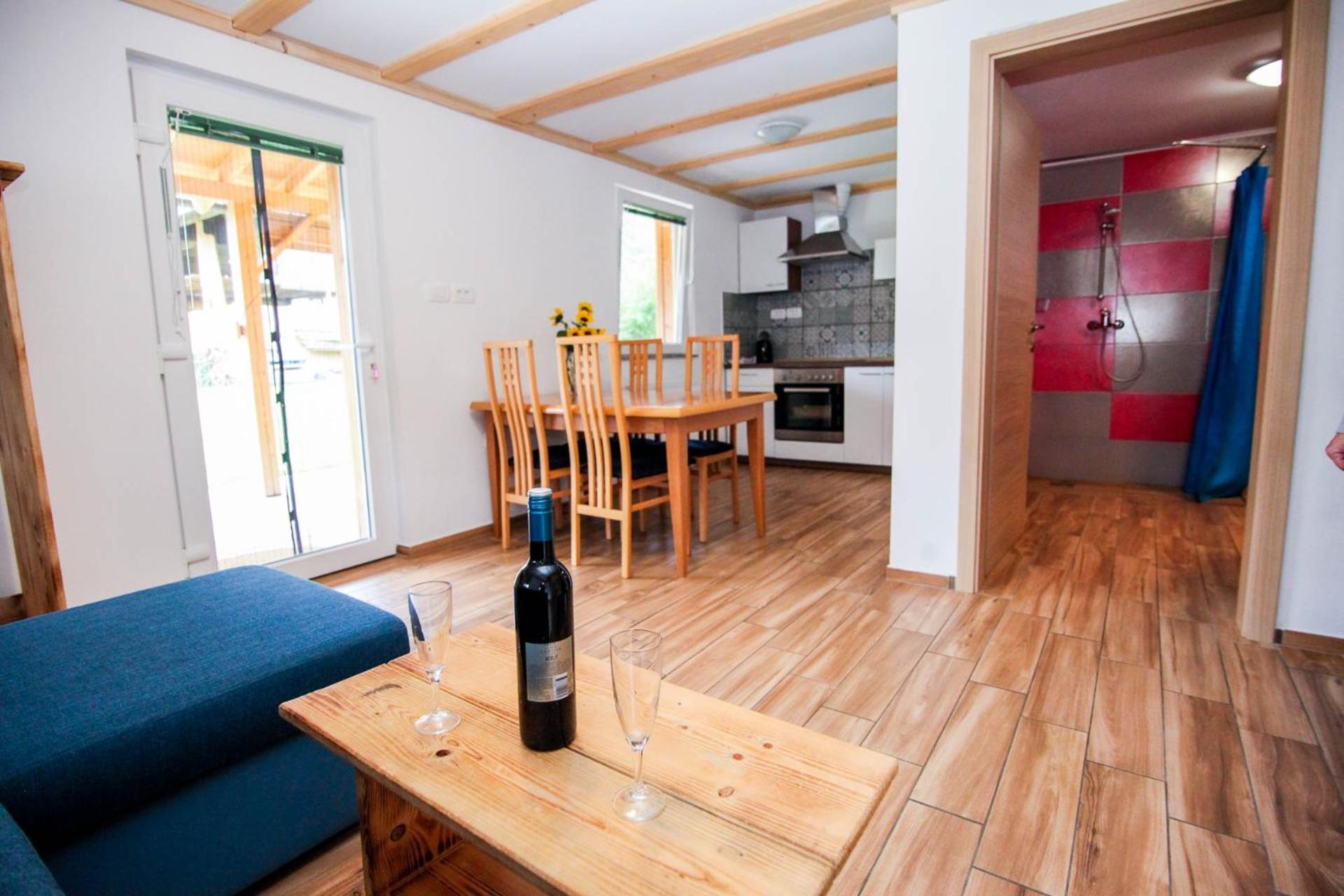 Apartmaji Pri Kozmavo - Little House Bohinj Exterior photo
